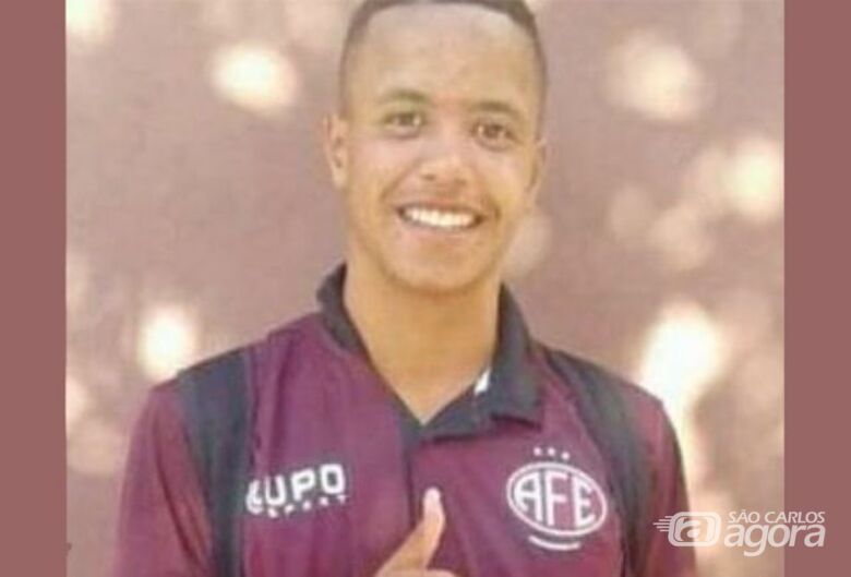 Ex-jogador da Ferroviária, Vitor Ferreira foi assassinado na manhã deste domingo - Crédito: arquivo pessoal