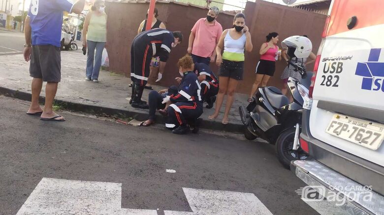 Motociclista fica ferida após acidente no Tijuco Preto - Crédito: Maycon Maximino