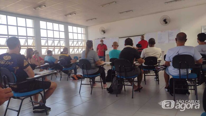Congresso técnico em Porto Ferreira, reuniu representantes das equipes participantes - Crédito: Marcos Escrivani