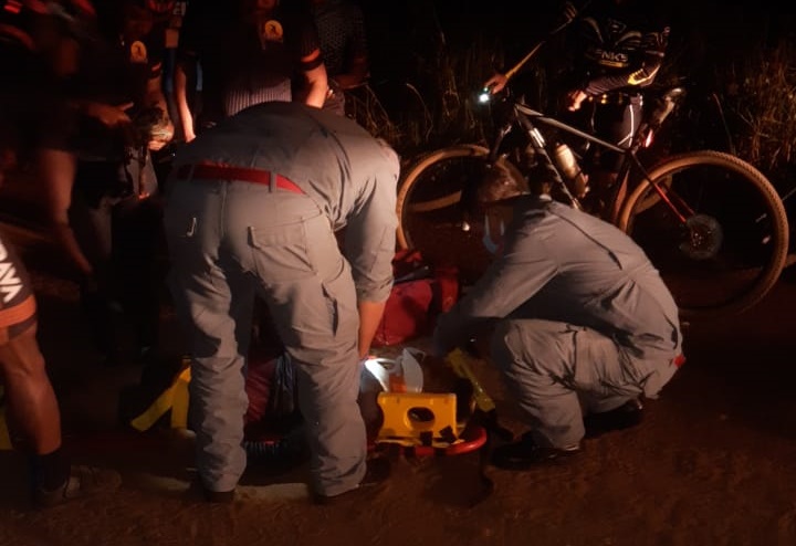 Ciclista é atropelado durante pedal noturno na área rural de São Carlos - Crédito: Colaborador SCA
