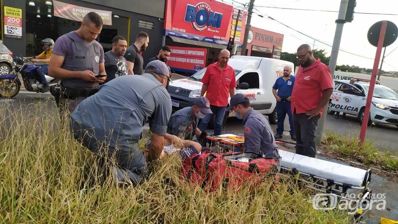 Motociclista sofre acidente na Vila Lutfalla - Crédito: Maycon Maximino
