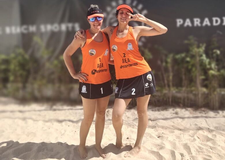 Lucimara e Fran buscam mais um título do torneio de vôlei de areia - Crédito: Divulgação