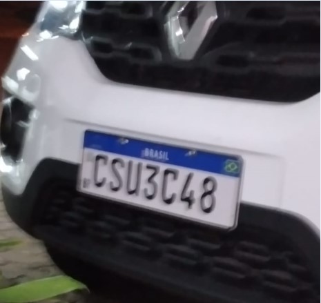 Família procura por informações de um Kwid branco - Crédito: Divulgação