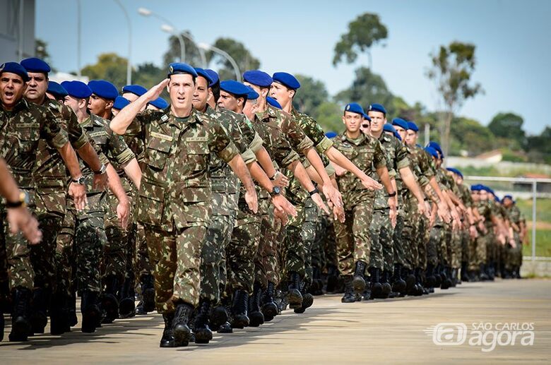 Falta de oportunidades leva 43,9% dos jovens brasileiros a considerar carreiras militares - Crédito: Alexandre Manfrim/Min. Defesa