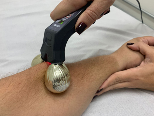 Novo equipamento combate lesões por esforços repetitivos Aplicação congrega laser e liberação miofascial - Crédito: divulgação