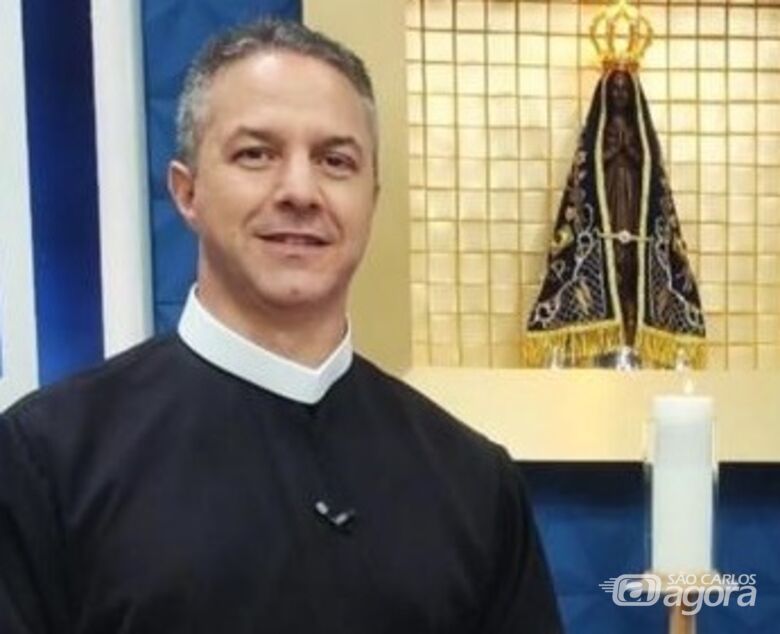 Presença confirmada do padre Camilo da TV Aparecida na festa da Babilônia - 