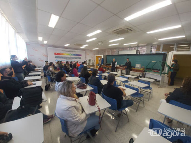 Professores da rede pública de ensino de São Carlos são homenageados - Crédito: Divulgação