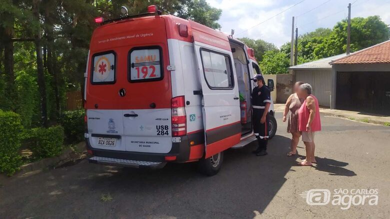Vítima foi socorrida pelo Samu à Santa Casa - Crédito: Maycon Maximino
