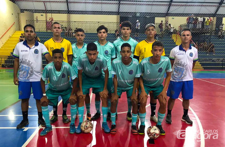 Equipe masculina do sub-16 de Futsal de Ibaté chega às finais regionais da 10ª Copa de Futsal do Estado de São Paulo -