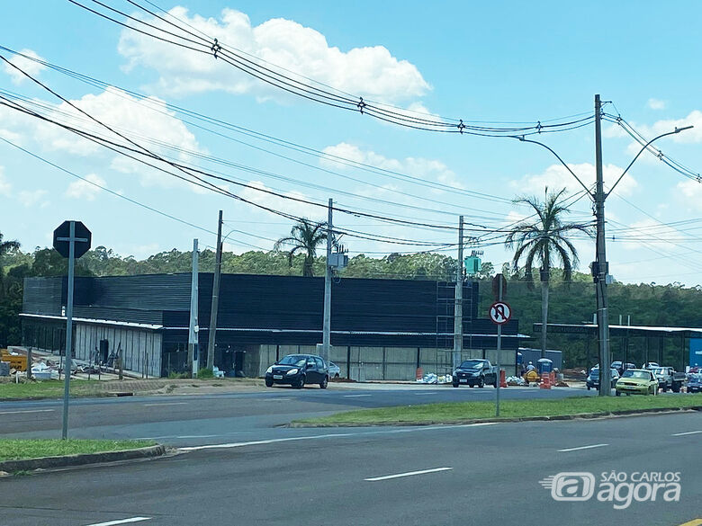 Local onde será instalado o mercado e demais lojas do complexo - Crédito: SCA