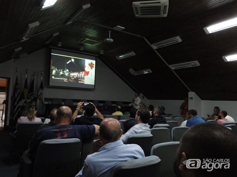 Durante o lançamento da campanha foram passadas imagens: Final de ano promete ser encantando em São Carlos - Crédito: Marcos Escrivani