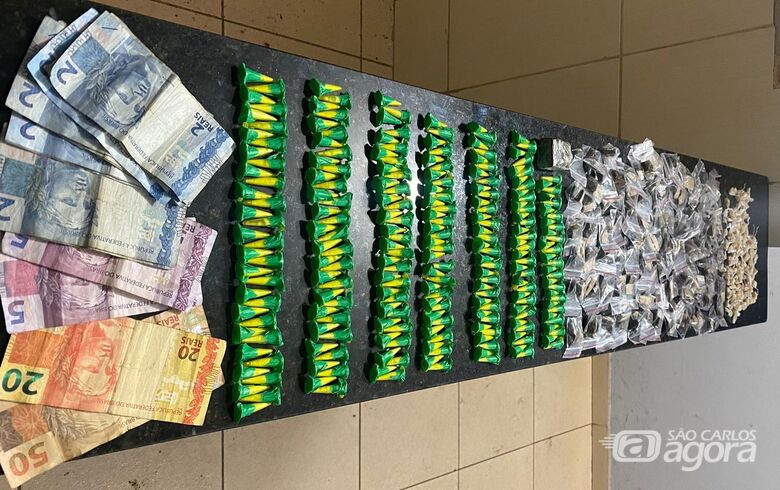 PM prende dupla por tráfico de drogas no Santa Angelina -