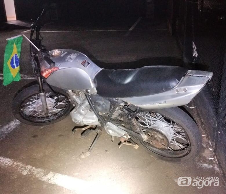 Após perseguição, PM apreende moto suspeita no Cidade Aracy -