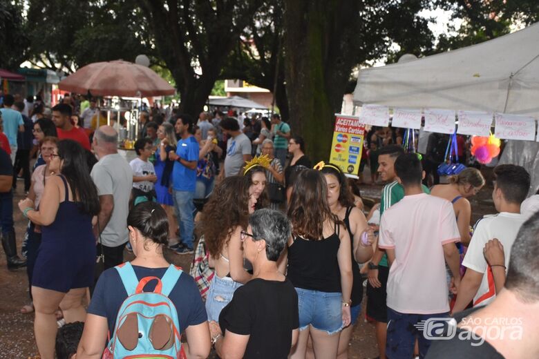 Carnaval na praça - Crédito: divulgação
