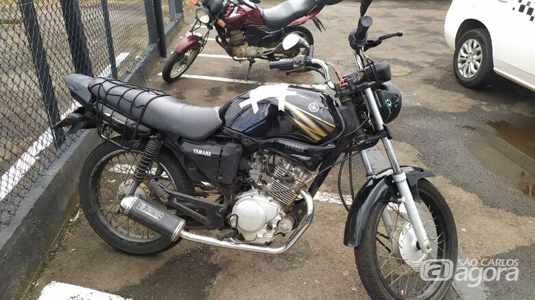 Moto adulterada é apreendida pela PM no Jardim Real - Crédito: Maycon Maximino