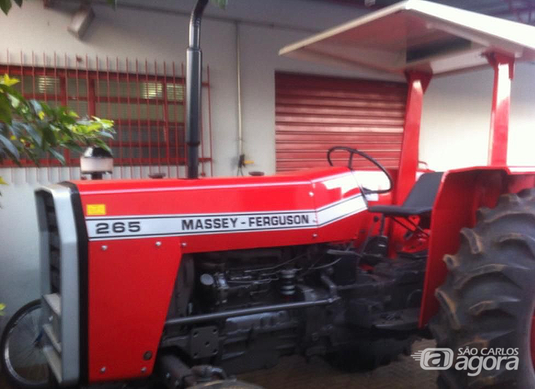 Trator é furtado de fazenda na região; funcionário pede ajuda para encontrá-lo - Crédito: divulgação