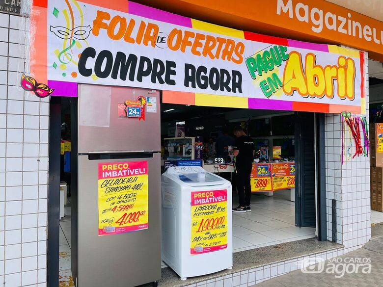 Começou o Festival do Cartão Luiza edição Carnaval -