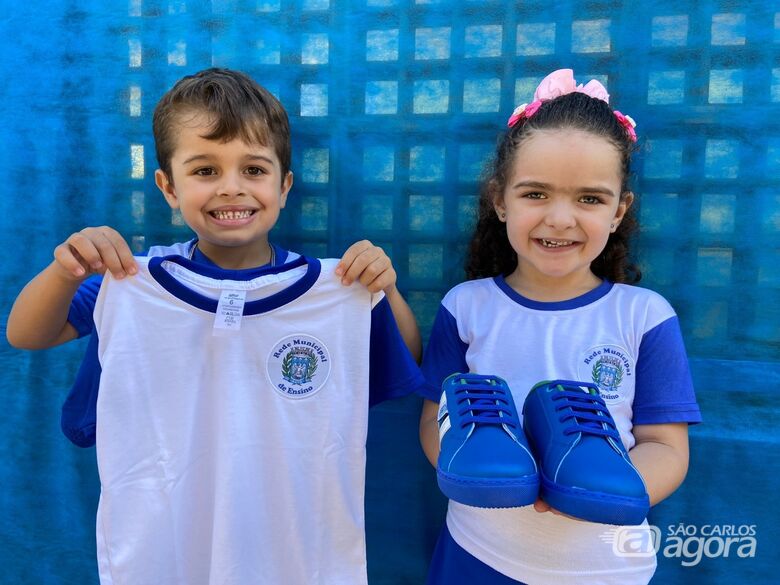 Prefeitura de Ibaté inicia a entrega dos uniformes para alunos da rede municipal de ensino - Crédito: divulgação/PMSC