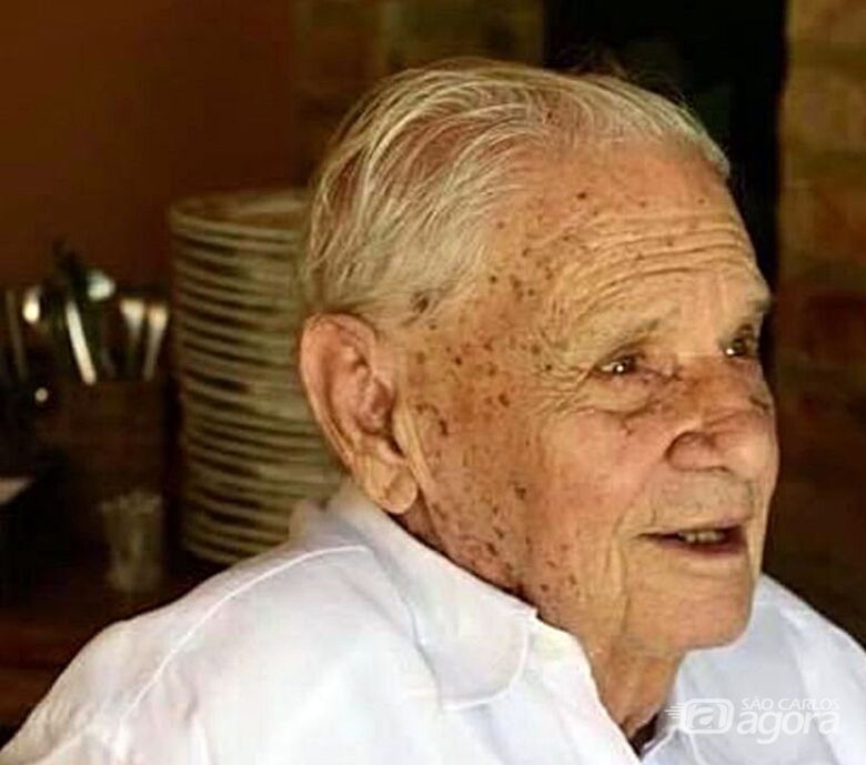 Grupo Santa Cruz informa o falecimento do advogado Hugo Collin Ferreira -
