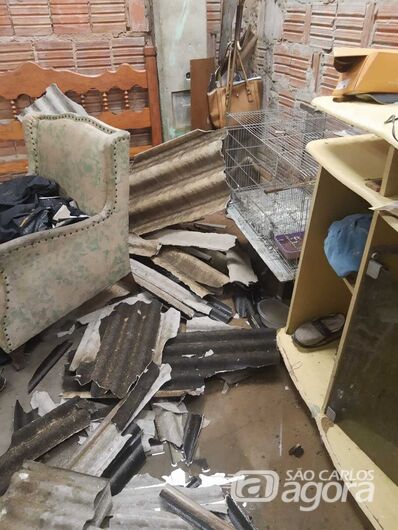 Casa de idosa com Alzheimer ficou totalmente destruída após um temporal em São Carlos - Crédito: Divulgação
