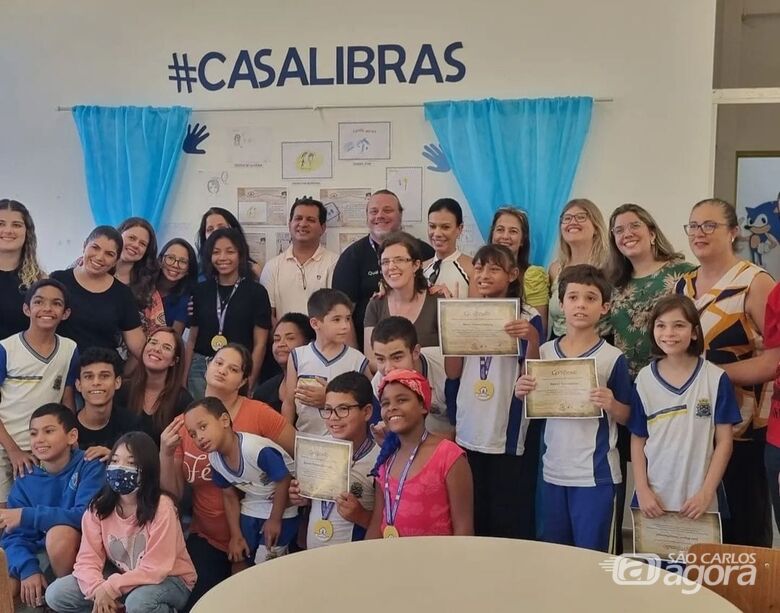 Alunos surdos são premiados pela Secretaria de Educação e UFSCar -
