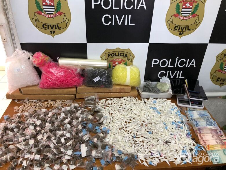 A droga apreendida pelos policiais civis durante o “Novum Mandatum” - Crédito: Divulgação