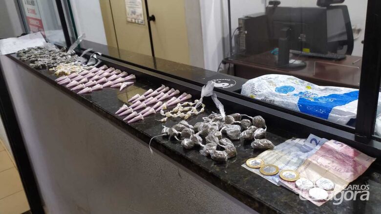 A droga que foi apreendida pela PM - Crédito: Maycon Maximino
