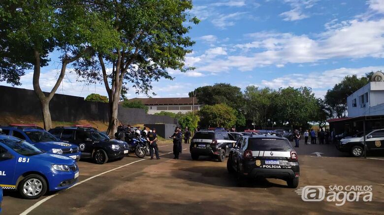 Operação da Polícia Civil fecha três desmanches de veículos em São Carlos - Crédito: Maycon Maximino
