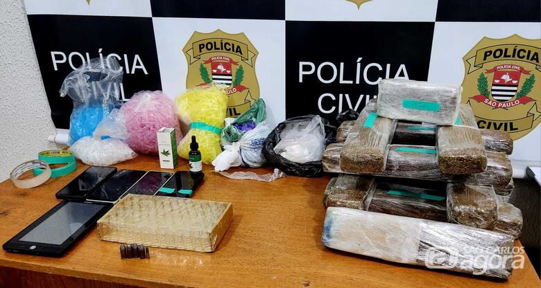 As produtos apreendidos pela polícia durante ação em Ibaté - Crédito: Divulgação