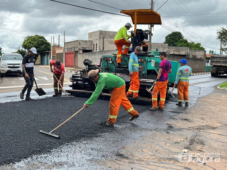 Prefeitura inicia nova etapa de recape no distrito de Água Vermelha - Crédito: Divulgação