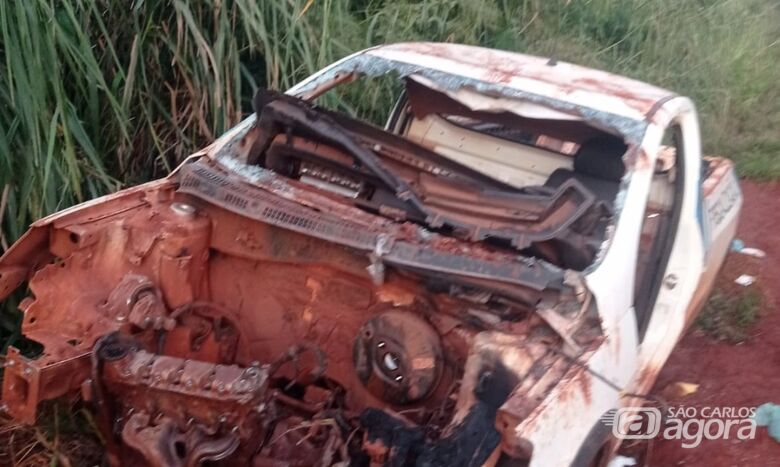 Após furto, carro de prefeitura da região é encontrado depenado - Crédito: reprodução/Araraquara Agora