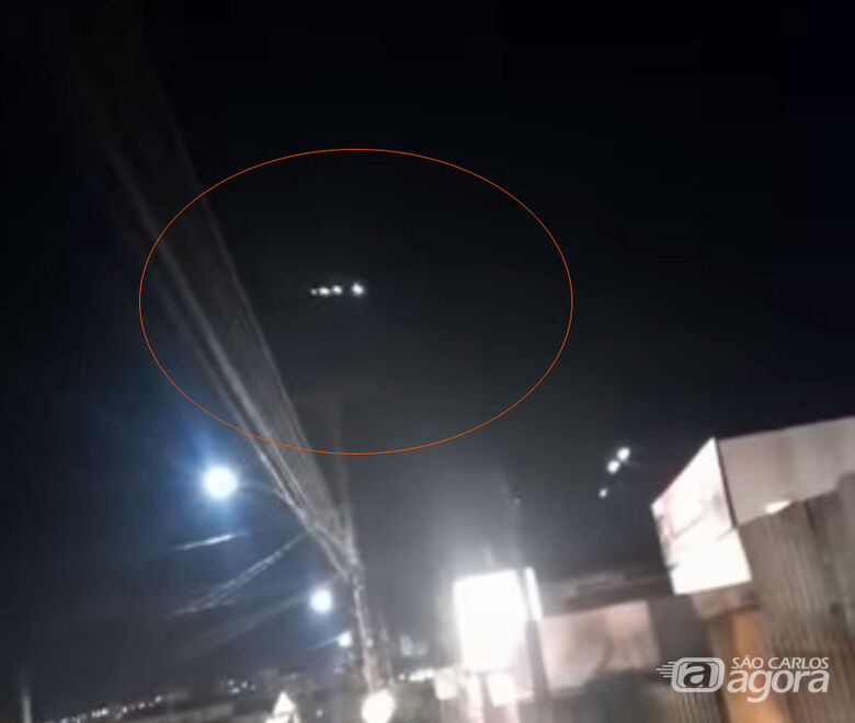 Meteoro causou show de luzes no céu, afirma rede de observação - Crédito: reprodução