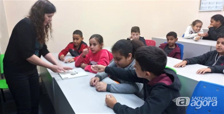 Centro de Pesquisa em Óptica e Fotônica – CEPOF – IFSC - USP leva exposição de ciências, palestras e oficinas educacionais a Minas Gerais - Crédito: divulgação