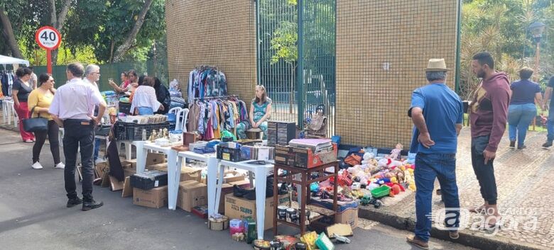 Feira da Barganha Jardim Bicão - Crédito: divulgação
