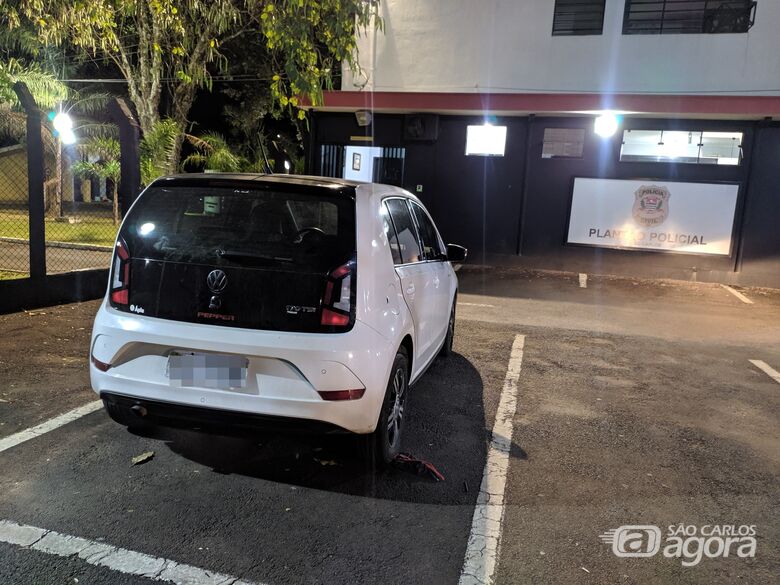 Jovem e adolescentes são detidos após roubo de carro no Santa Paula - Crédito: Maycon Maximino