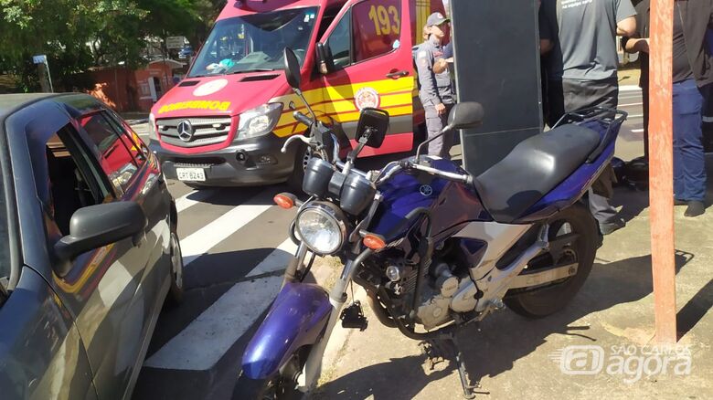 Unidade resgate socorreu a vítima à UPA Santa Felícia - Crédito: Maycon Maximino