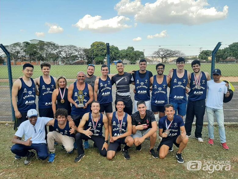 Equipe de atletismo sonha em conquistar medalhas para São Carlos nos Abertos - Crédito: Divulgação