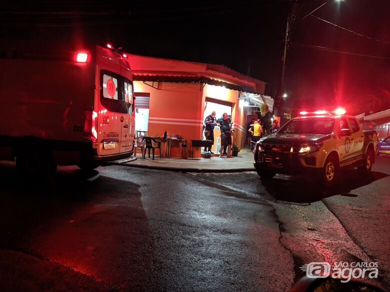 Bandidos "tocam o terror" em assalto a bar no Bela Vista - Crédito: Maycon Maximino