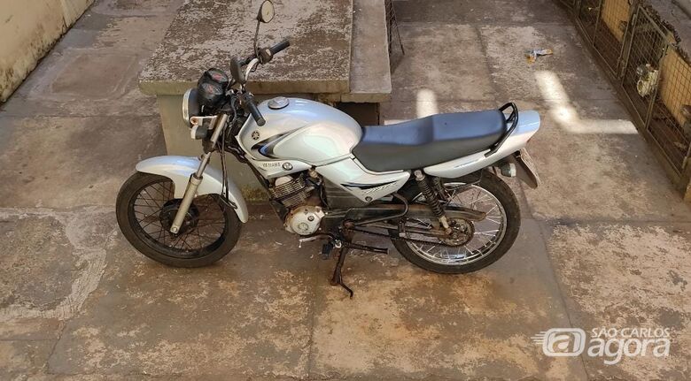 Proprietário pede ajuda para localizar moto furtada defronte ao shopping Iguatemi  - 