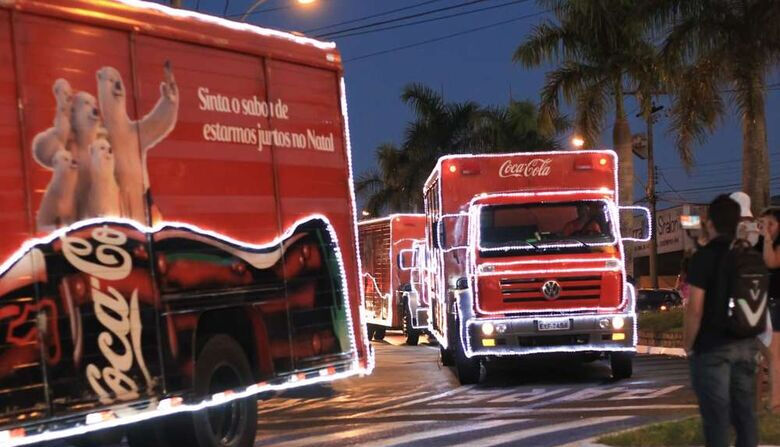 Caravana de Natal Coca Cola passa neste s bado por S o Carlos