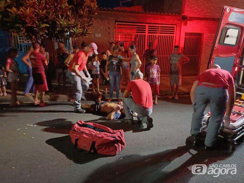 Colisão entre carro e moto deixa homem ferido no Antenor Garcia - Crédito: Lourival Izaque