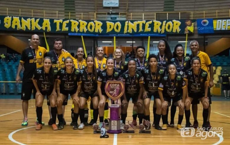 Equipe feminina do Deportivo terminou 2023 sem sofrer uma derrota sequer - Crédito: Divulgação