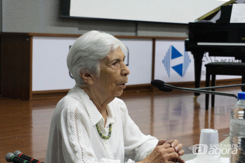 Yvonne Mascarenhas goi a primeira mulher a ocupar uma cadeira no Departamento de Física da EESC - Crédito: Divulgação