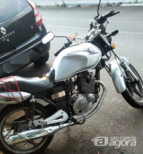 Moto foi furtada na Avenida São Carlos - Crédito: Divulgação