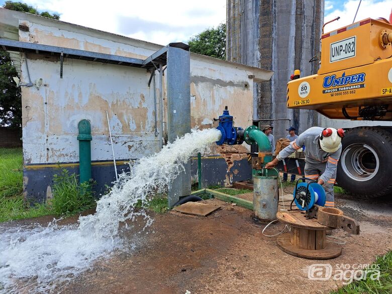 Água voltou a jorrar e atenderá população - Crédito: Divulgação