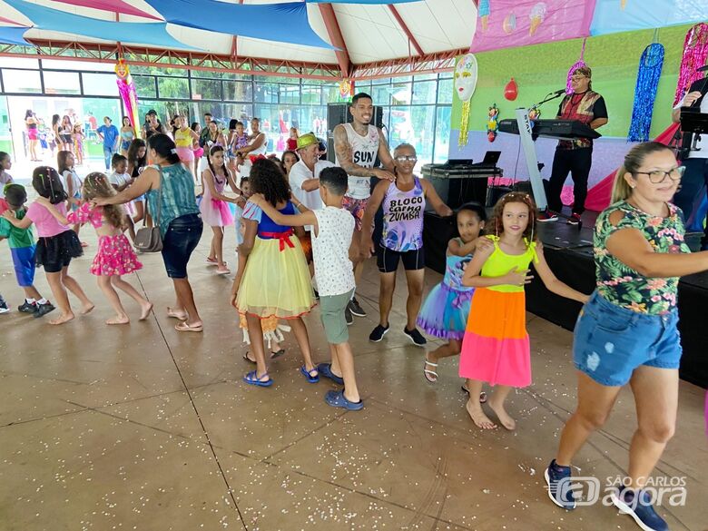 Prefeitura faz a festa da criançada na matinê de carnaval em Ibaté - Crédito: Divulgação