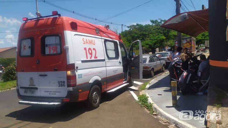 Samu atendeu as duas vítimas: ambas levadas à Santa Casa - Crédito: Maycon Maximino