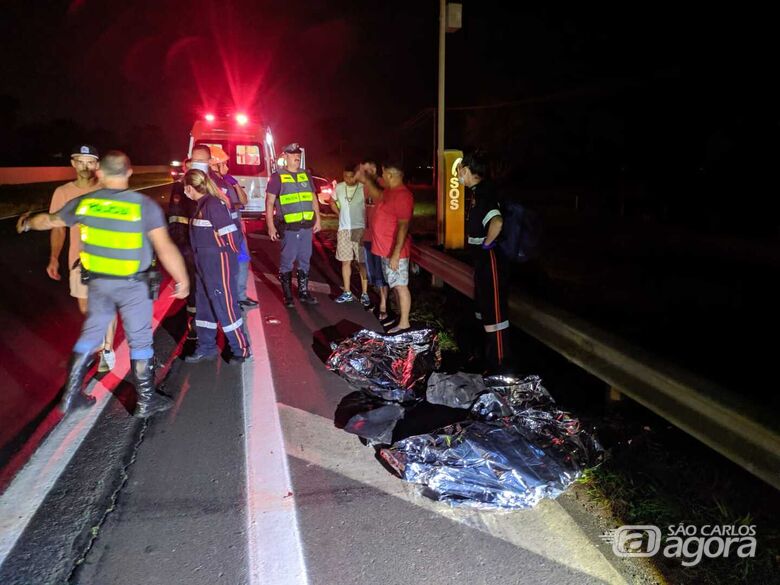 Motorista tenta desviar de corpo atropelado na rodovia e atropela pessoas que tentavam ajudar - Crédito: Maycon Maximino