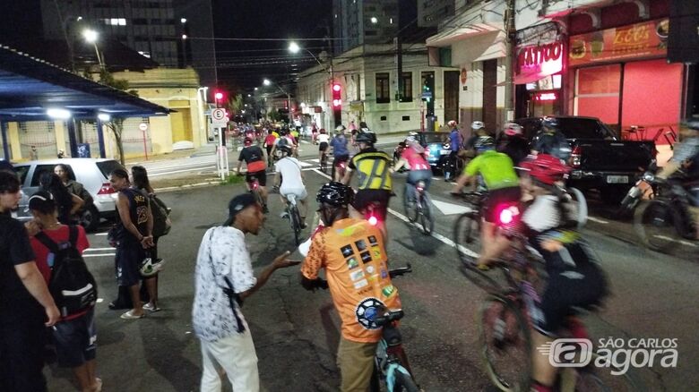 Ciclistas fizeram manifestação  - Crédito: WhatsApp Sca 