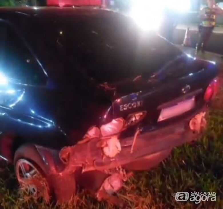 Motorista foge após provocar colisão na SP-310, em São Carlos -